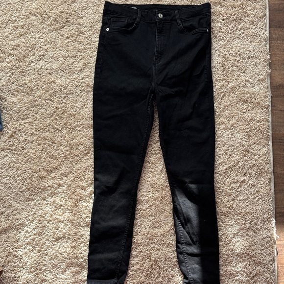Zara Black Skinny Jeans - Picture 2 of 2
